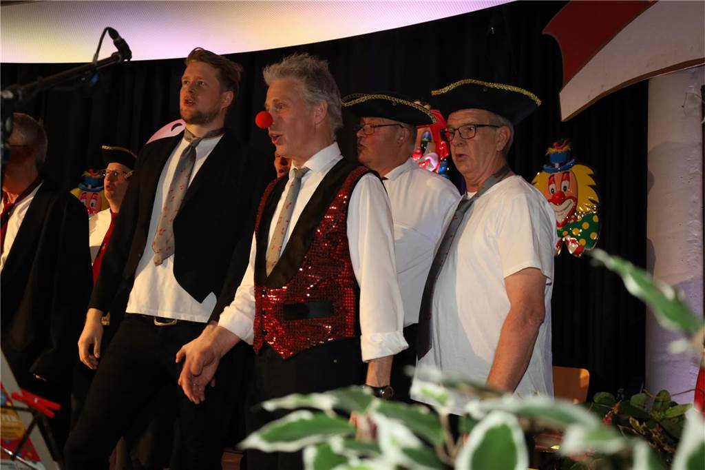 bunte Konstüme