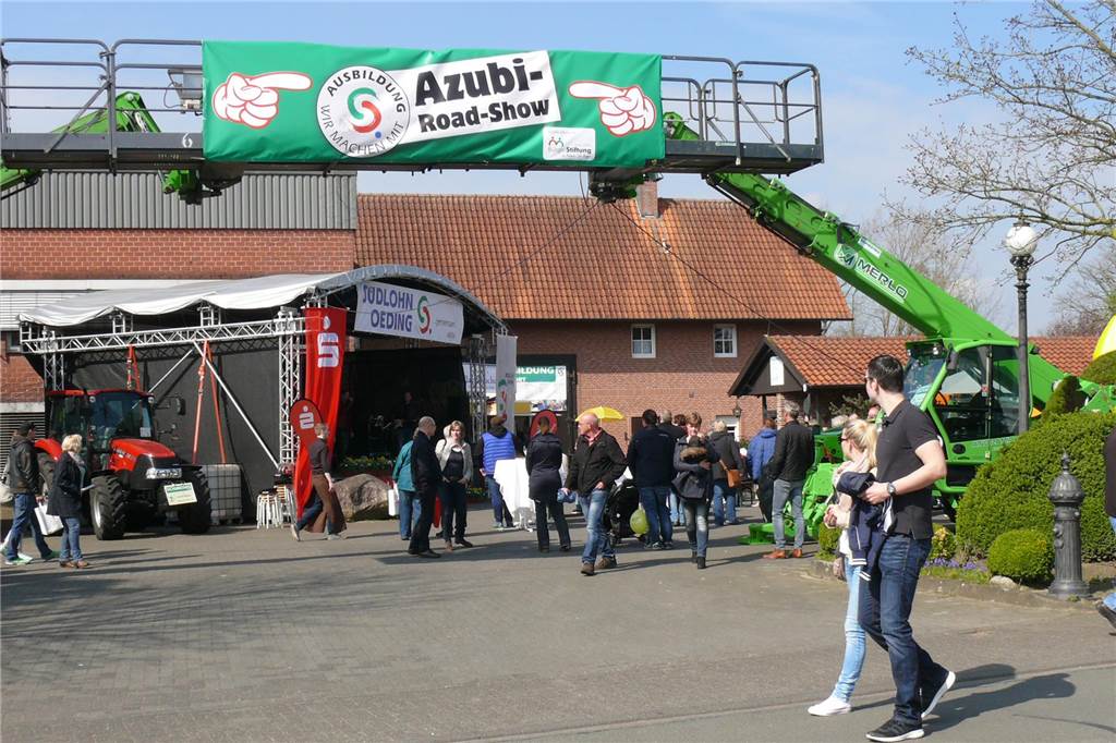 Tausende Besucher erwartet: Alles Wissenswerte zur Südlohner Gewerbeschau Menschen