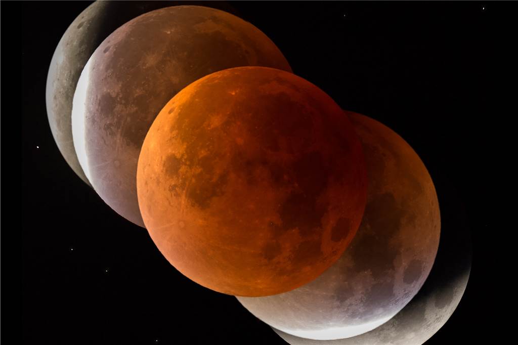 Sythener Astrofotograf lichtet Planeten und Galaxien ab Eine Collage einer Mondfinsternis in Haltern am See (28.09.2015).
