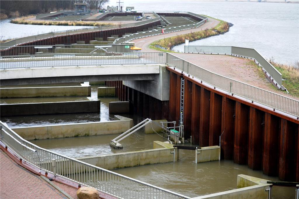 Projekt „Neue Stever“: Firma Gelsenwasser beteiligt sich mit Millionenbetrag Eine Fischaufstiegsanlage würde es den Fischen aus der Stever ermöglichen, die Staumauern im Hullerner und Haltener Stausee zu überwinden.