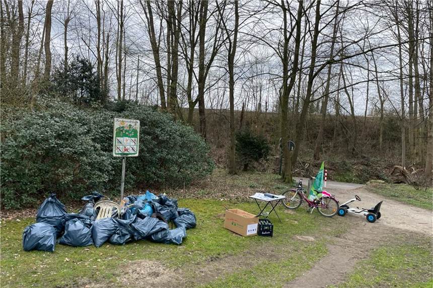 Eine große Müllsammelaktion ist für Lünen geplant (Archivbild) Viele Teilnehmende wollen die Stadt für das Frühjahr herausputzen.
