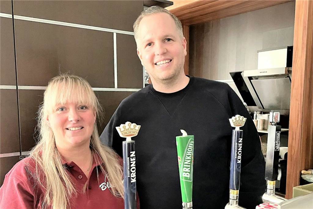 Nach Ende von „Café Blickpunkt“: Leserin geht mit Betreibern hart ins Gericht Annika und René Rosenthal haben das Café Blickpunkt betrieben.