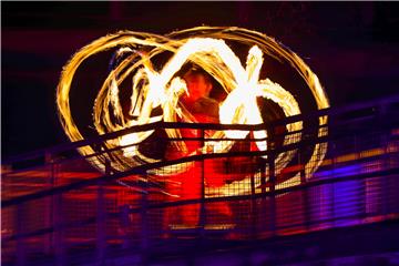 Eine Licht- und Feuershow an den Koksofenbatterien zog die Zuschauer in den Bann.
