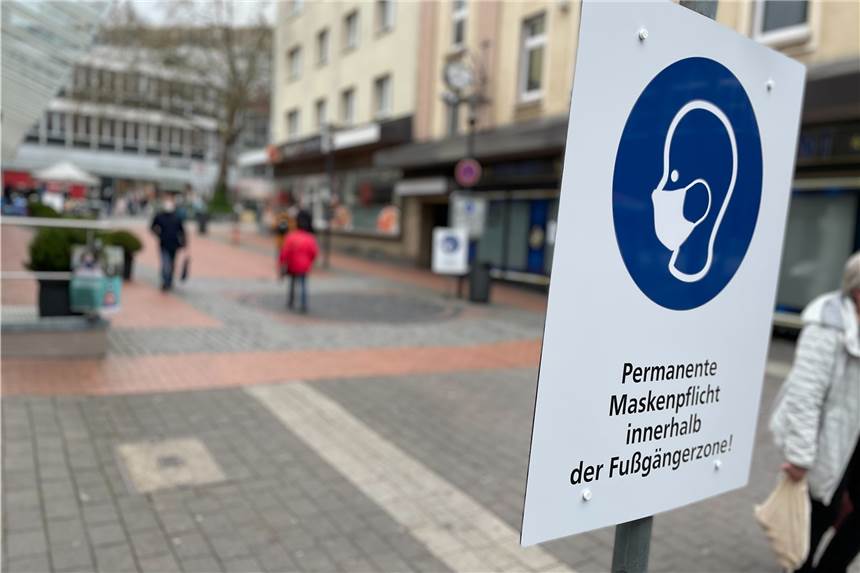 Kreis Recklinghausen entfernt sich weiter von der relevanten 100er-Schwelle Eine Maskenpflicht in der Castroper Altstadt muss gelten, wenn die Inzidenz über 100 liegt.