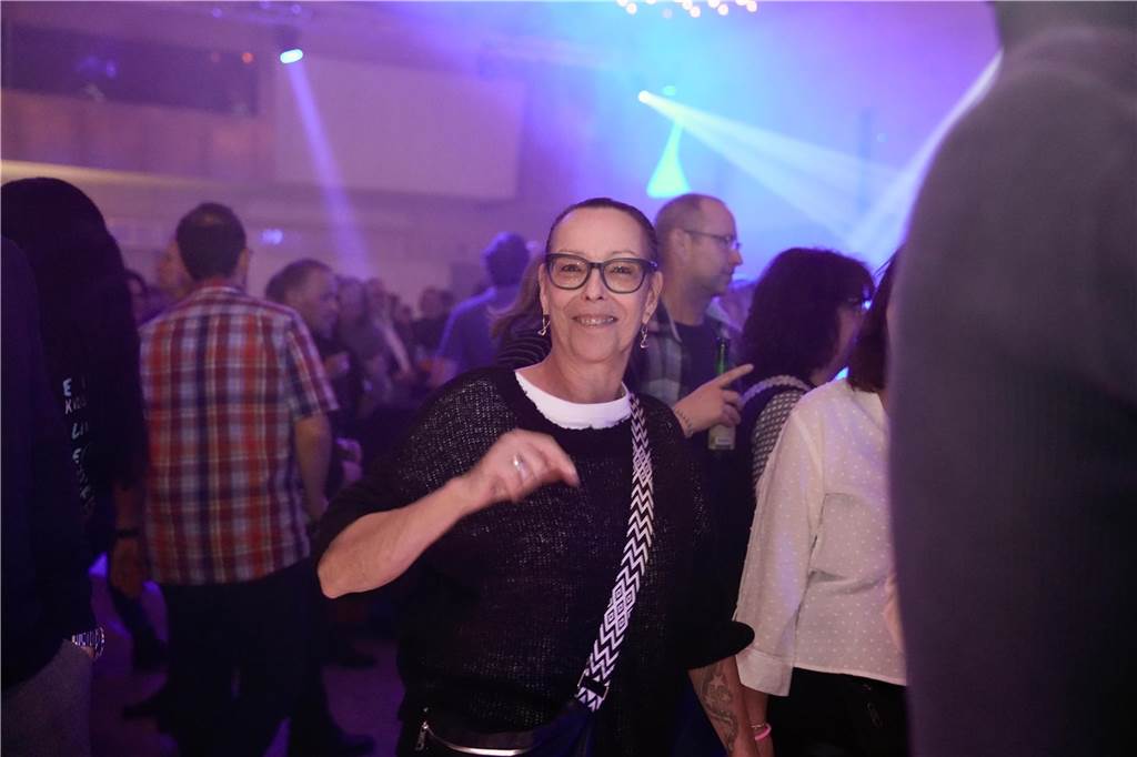 Eine Nacht voller Musik und Tanz: Auf vier Dancefloors feierten viele Gäste bei Suberg's Ü30 Party in den Westfalenhallen.