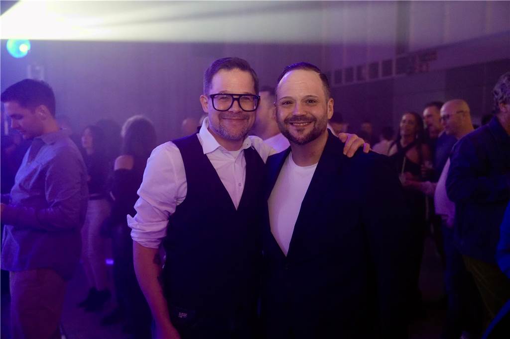 Eine Nacht voller Musik und Tanz: Auf vier Dancefloors feierten viele Gäste bei Suberg's Ü30 Party in den Westfalenhallen.
