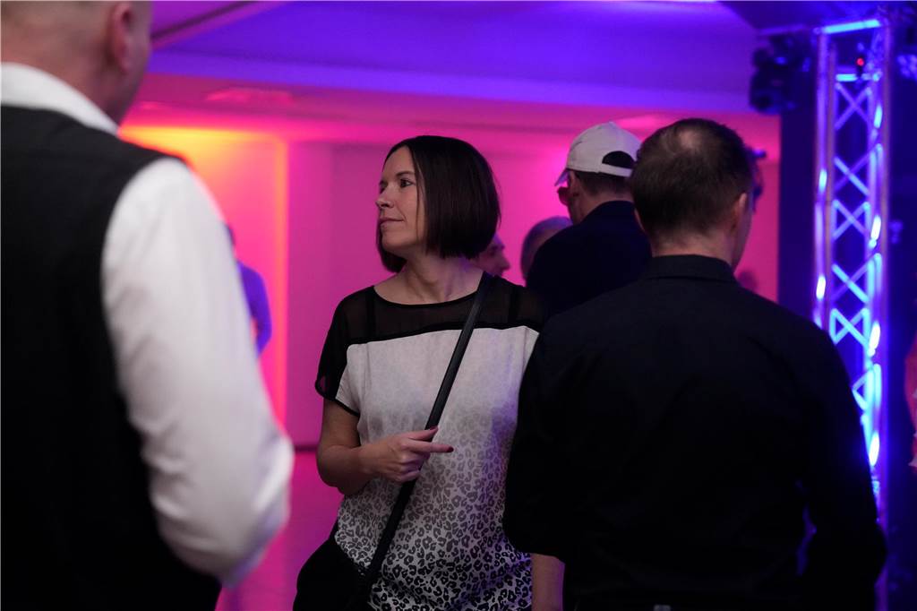 Eine Nacht voller Musik und Tanz: Auf vier Dancefloors feierten viele Gäste bei Suberg's Ü30 Party in den Westfalenhallen.