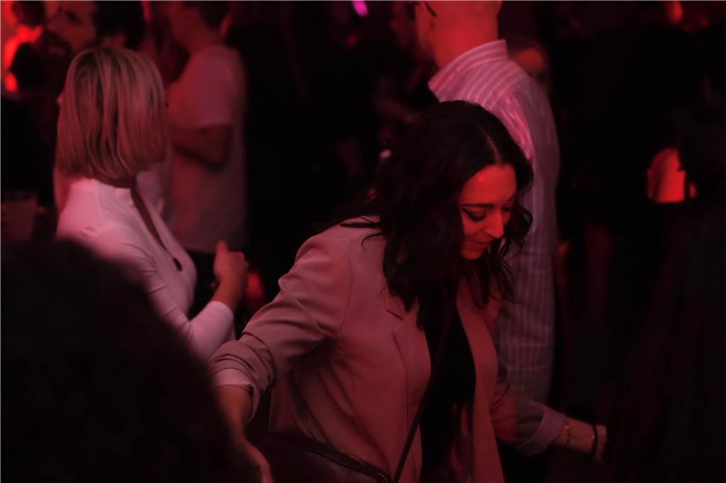 Eine Nacht voller Musik und Tanz: Auf vier Dancefloors feierten viele Gäste bei Suberg's Ü30 Party in den Westfalenhallen.