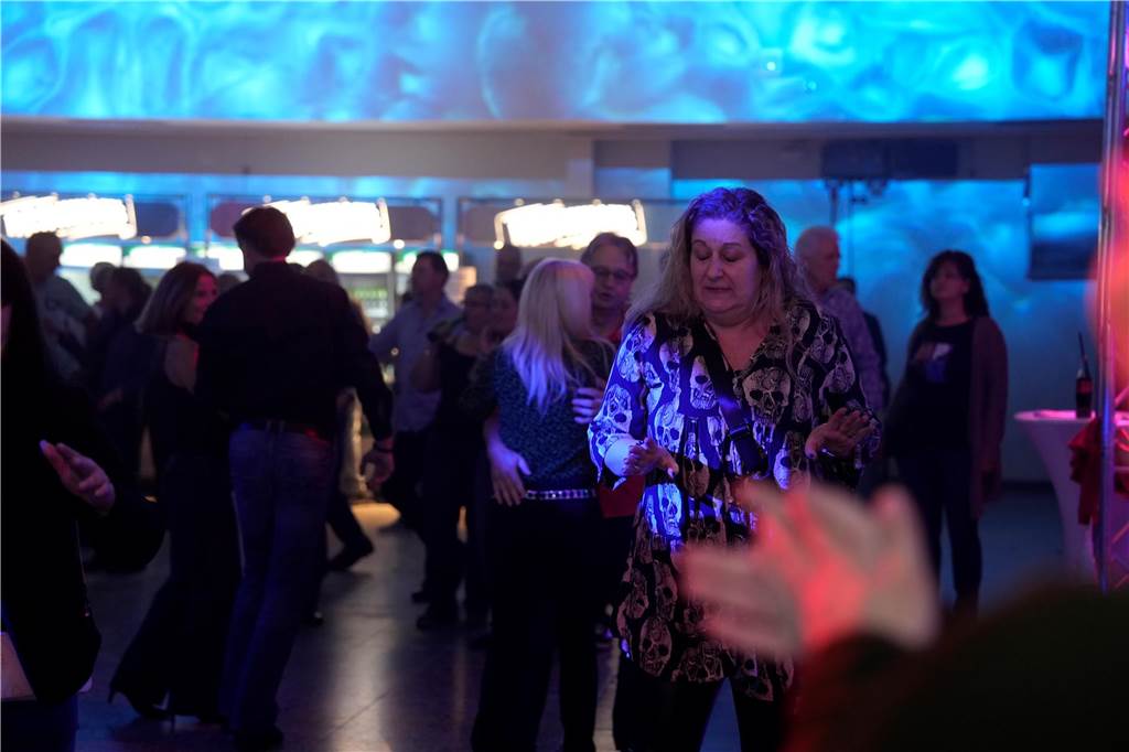 Eine Nacht voller Musik und Tanz: Auf vier Dancefloors feierten viele Gäste bei Suberg's Ü30 Party in den Westfalenhallen.