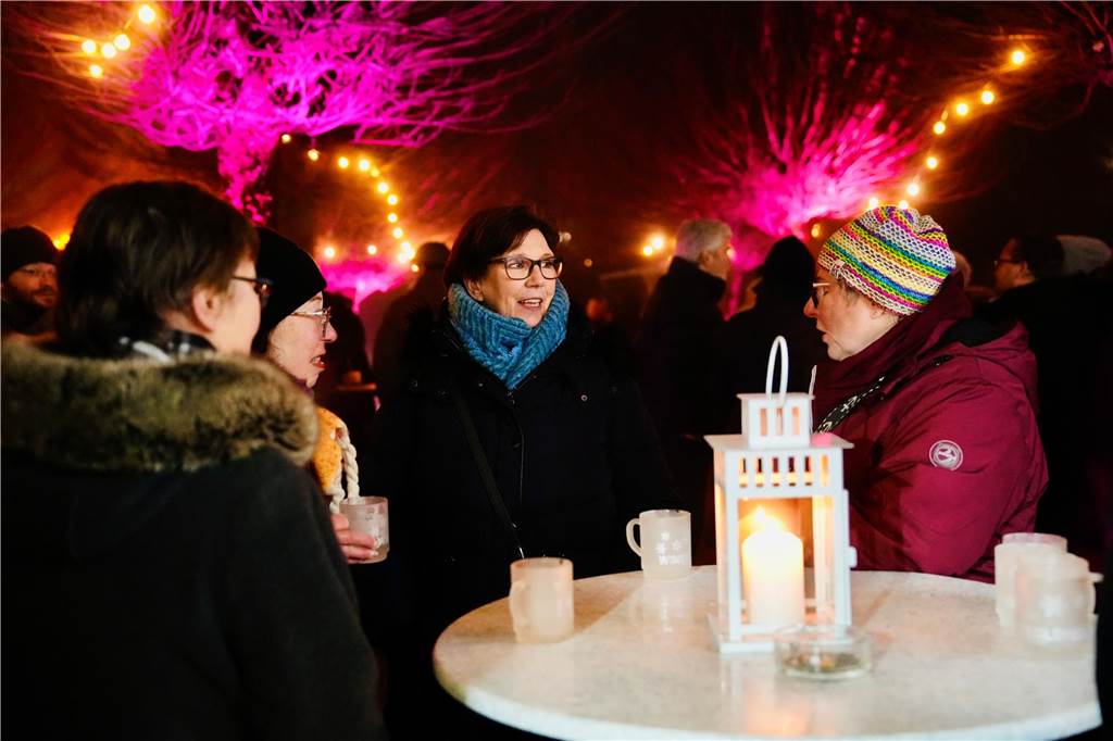 Eine traumhafte Atmosphäre bot der Glühweinmarkt am Schloss Rodenberg am Freitagabend (17.1.).