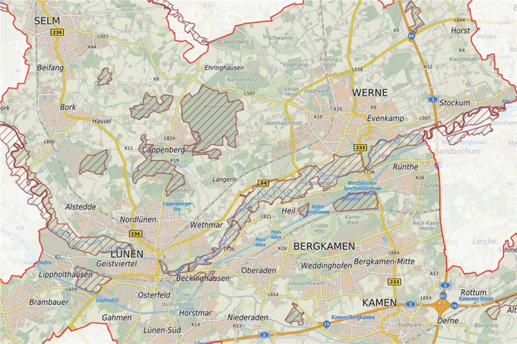 Sammeln von Pilzen & Co. kann in Cappenberg teuer werden Eine Übersicht der Naturschutzgebiete (schraffierte Kennzeichnung) in Lünen, Selm und Werne.