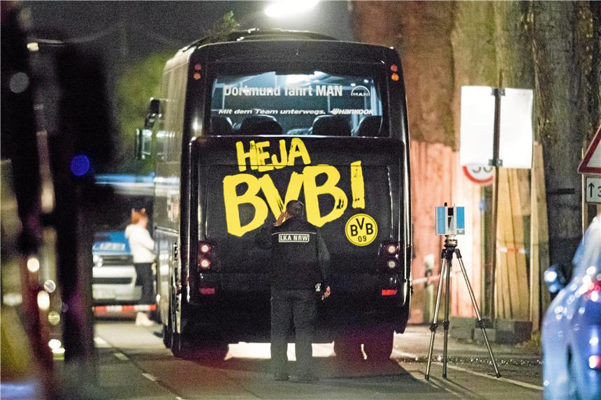 Anschlag auf BVB-Bus: Bomben am Hotel gebaut Einen Anschlag wie den, der am 11. April 2017 in Dortmund ausgeführt wurde, hatte es bis dahin in Deutschland noch nicht gegeben.