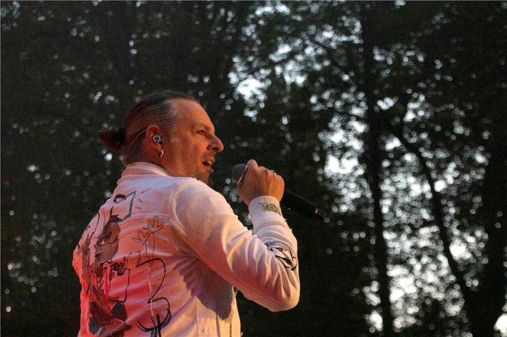 Einen Auftakt nach Maß erlebte die dreitägige Live-Veranstaltungsreihe auf der Freilichtbühne Werne mit der Band Queen Kings. 