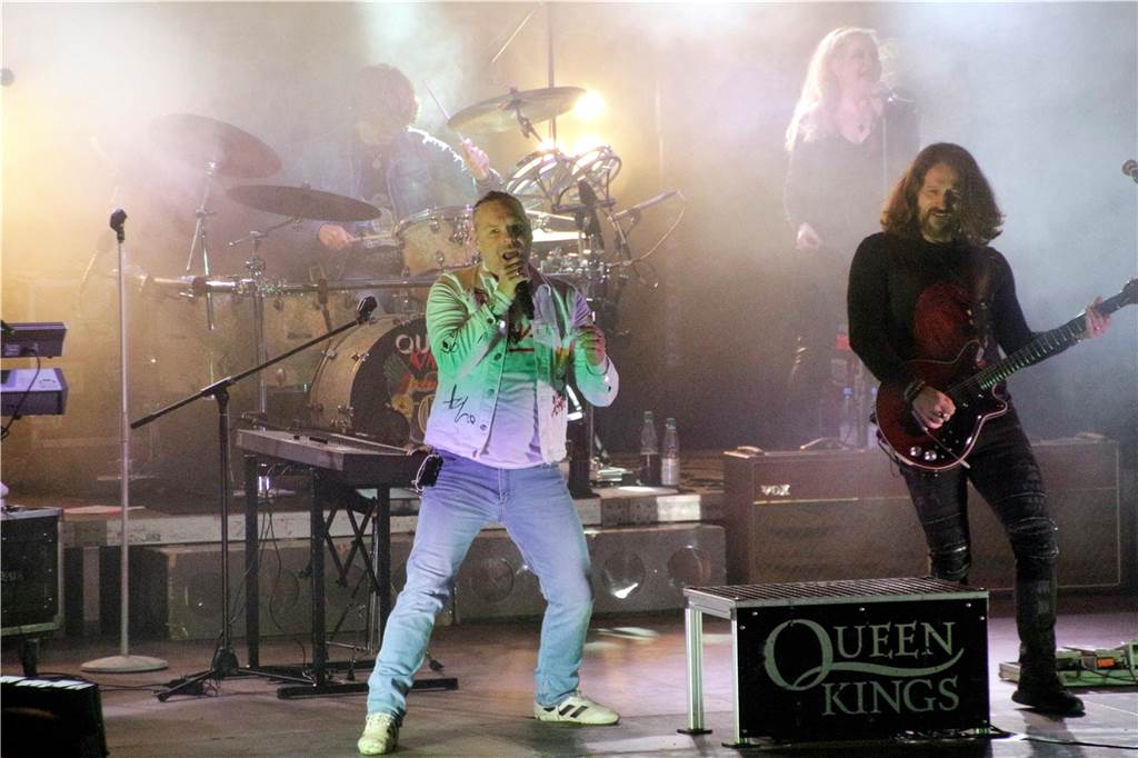 Einen Auftakt nach Maß erlebte die dreitägige Live-Veranstaltungsreihe auf der Freilichtbühne Werne mit der Band Queen Kings. 