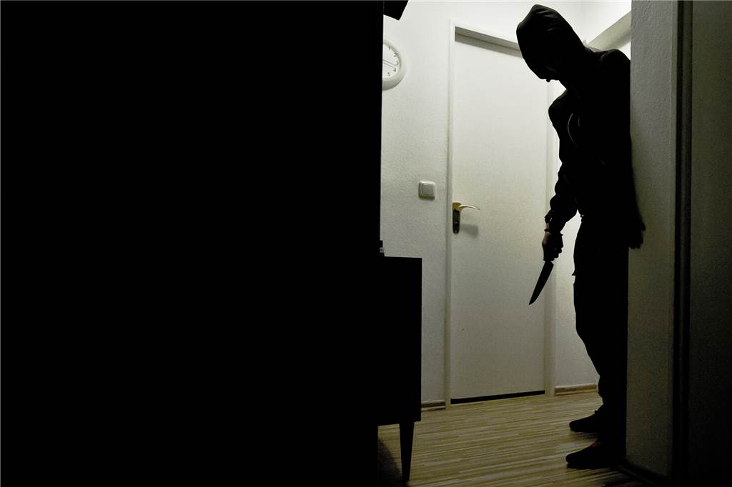 Legdener Ex-Straftäter (55) verrät, wie Einbrecher ticken und was gegen sie hilft Einen Einbrecher selbst stellen zu wollen, ist der falsche Weg und viel zu gefährlich.