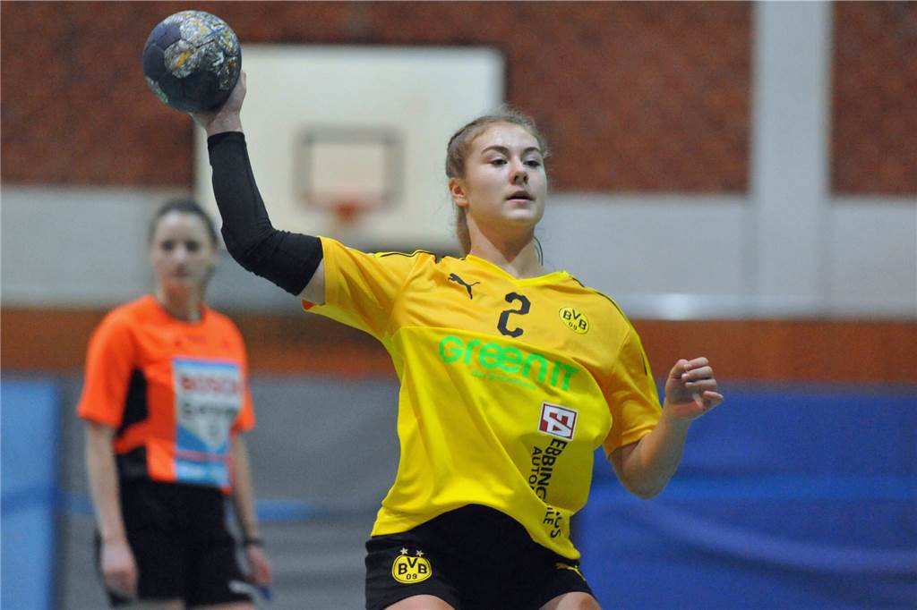 Lotte Iker ist beim BVB durchgestartet und steht im erweiterten Bundeskader Einen „rasanten Aufstieg“ bescheinigt ihr Trainer Lotte Iker.