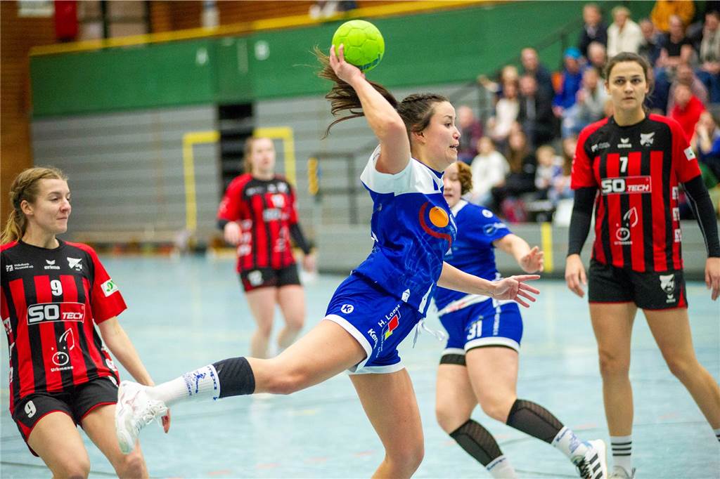 Einen überzeugenden 38:21-Sieg feierten die Verbandsliga-Damen des HSC Haltern-Sythen gegen die SpVg. Hesselteich-Siedinghausen.