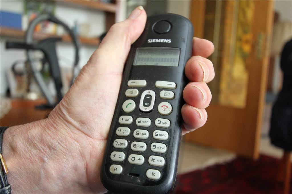 Trickbetrüger ruft Dortmunderin (80) an: „Bitte warnen Sie Senioren vor diesen Schweinehunden!“ Einen Zusammenhang zwischen Corona-Krise und vermehrtem Telefonbetrug sieht die Polizei nicht. Die Zahlen seien seit Monaten ungebrochen hoch.