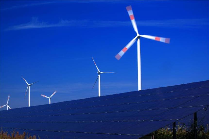 Deutschland verpasst EU-Ziel für erneuerbare Energien Einer EU-Richtlinie zufolge soll der „Anteil von Energie aus erneuerbaren Quellen am Bruttoendenergieverbrauch im Jahr 2020“ bei 18 Prozent liegen. Foto: Jens Büttner