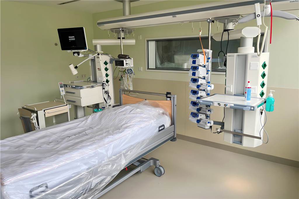 Intensivstation in Ahaus: Acht neue Betten für Notfallpatienten Eines der acht neuen Intensivbetten.