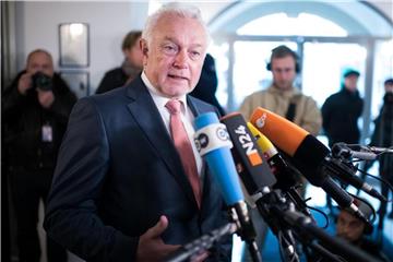 „Eines ist doch klar: Scheitert die GroKo, haben wir eine andere Lage“, sagte Kubicki den Zeitungen des Redaktionsnetzwerks Deutschland. Foto: Bernd von Jutrczenka/Archiv