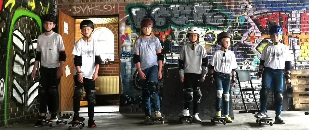 Skateboard-Workshop ging in die fünfte Runde Sechs Kinder und Jugendlichen im Raesfelder Jugendhaus auf Skateboards