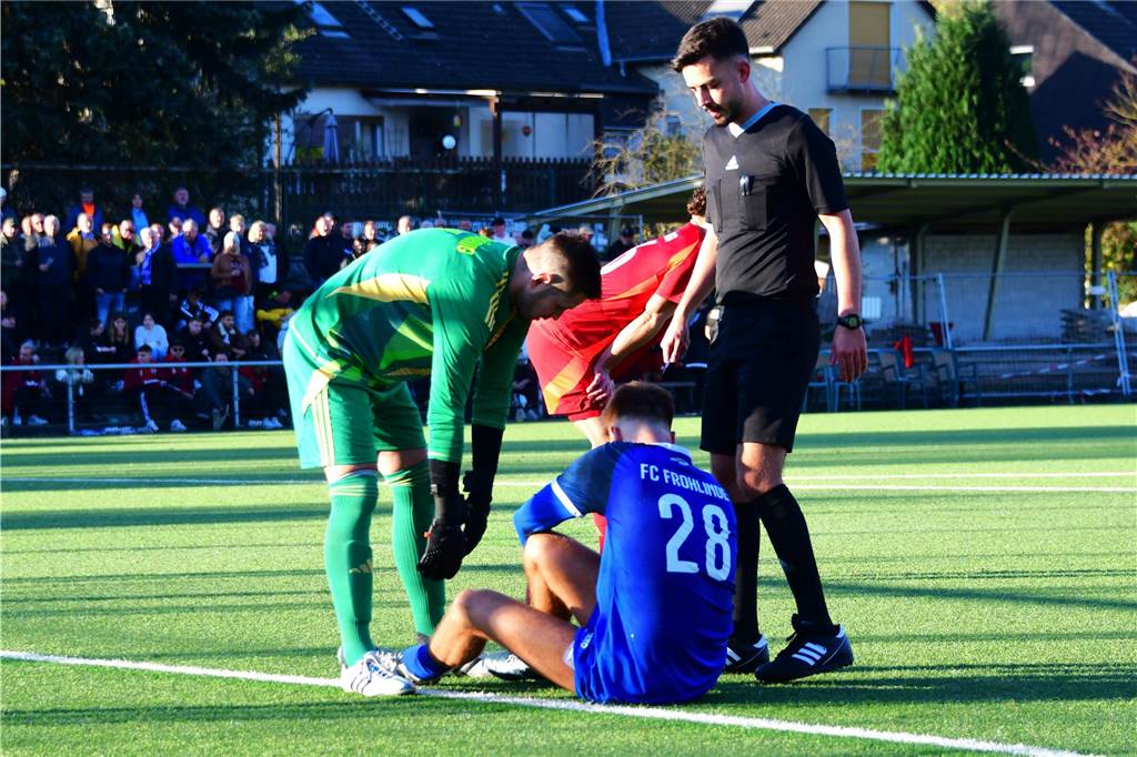 Einiges war los auf den Fußballplätzen am 3. November. Hier sind die besten Bilder von sechs Partien mit der Beteiligung von Castrop-Rauxeler Vereinen.