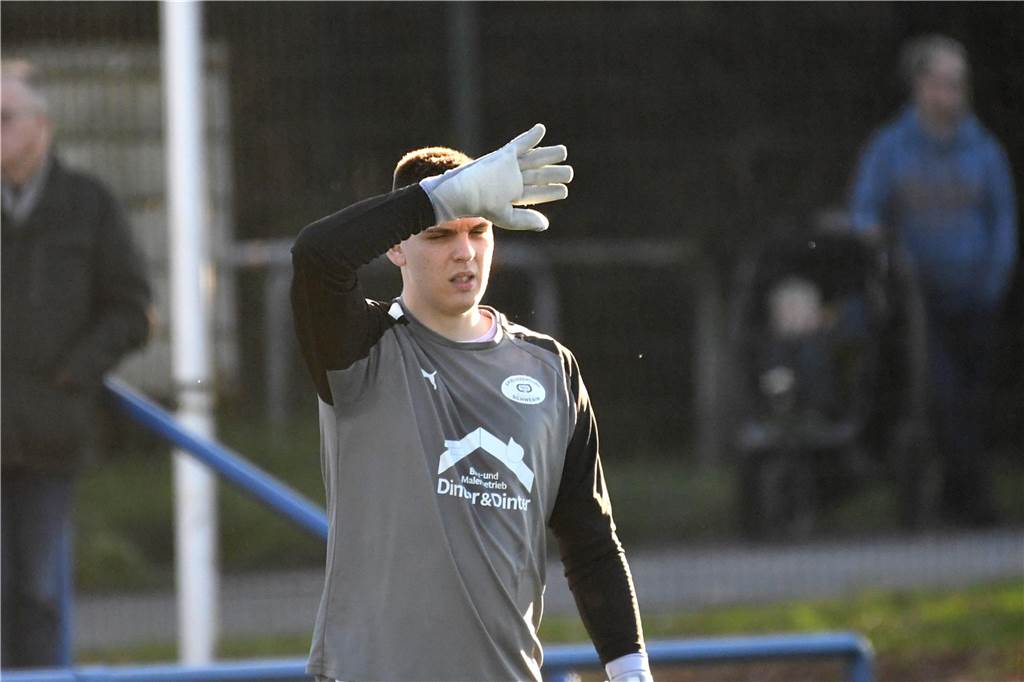 Einiges war los auf den Fußballplätzen am 3. November. Hier sind die besten Bilder von sechs Partien mit der Beteiligung von Castrop-Rauxeler Vereinen.