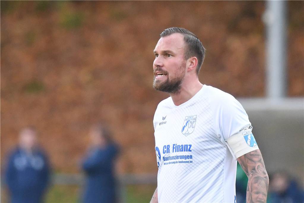 Einiges war los auf den Fußballplätzen am 3. November. Hier sind die besten Bilder von sechs Partien mit der Beteiligung von Castrop-Rauxeler Vereinen.