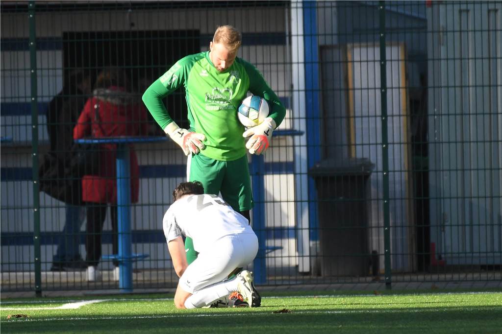 Einiges war los auf den Fußballplätzen am 3. November. Hier sind die besten Bilder von sechs Partien mit der Beteiligung von Castrop-Rauxeler Vereinen.