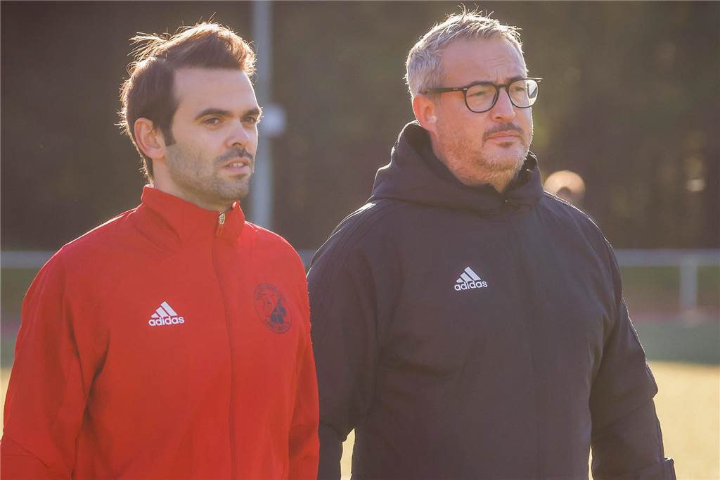 Spielabbruch zwischen Eichlinghofen und Westrich: Marc Risse hat sowas „noch nie gehabt“ Einst gemeinsam beim TuS Eichlinghofen: Marc Neul (l.) und Marc Risse.
