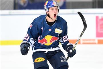 Eishockey-Nationalspieler Dominik Kahun steht vor einem Wechsel vom EHC Red Bull München in die NHL. Foto: Tobias Hase/dpa