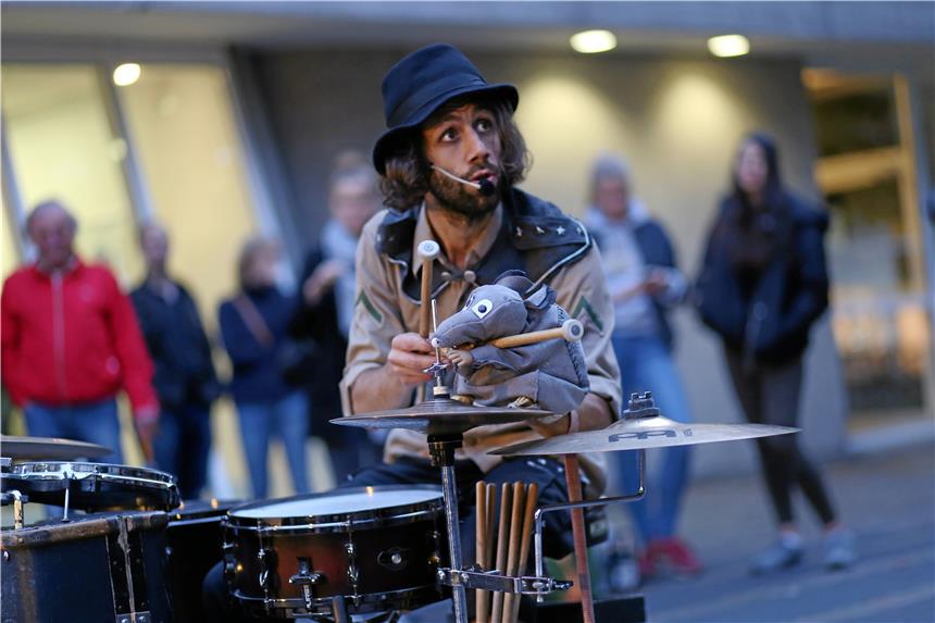 Drei Künstler haben die Zusage für das Straßenfestival bekommen El Diabolero, Palo Santo und Felice und Cortes Young (Foto) sind für die dritte Auflage des Werner Straßenfestivals am 31. August und 1. September fest gebucht.