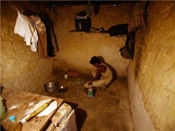 Elendsquartier eines Tagelöhners im indischen Amritsar. Foto: Raminder Pal Singh/Archiv