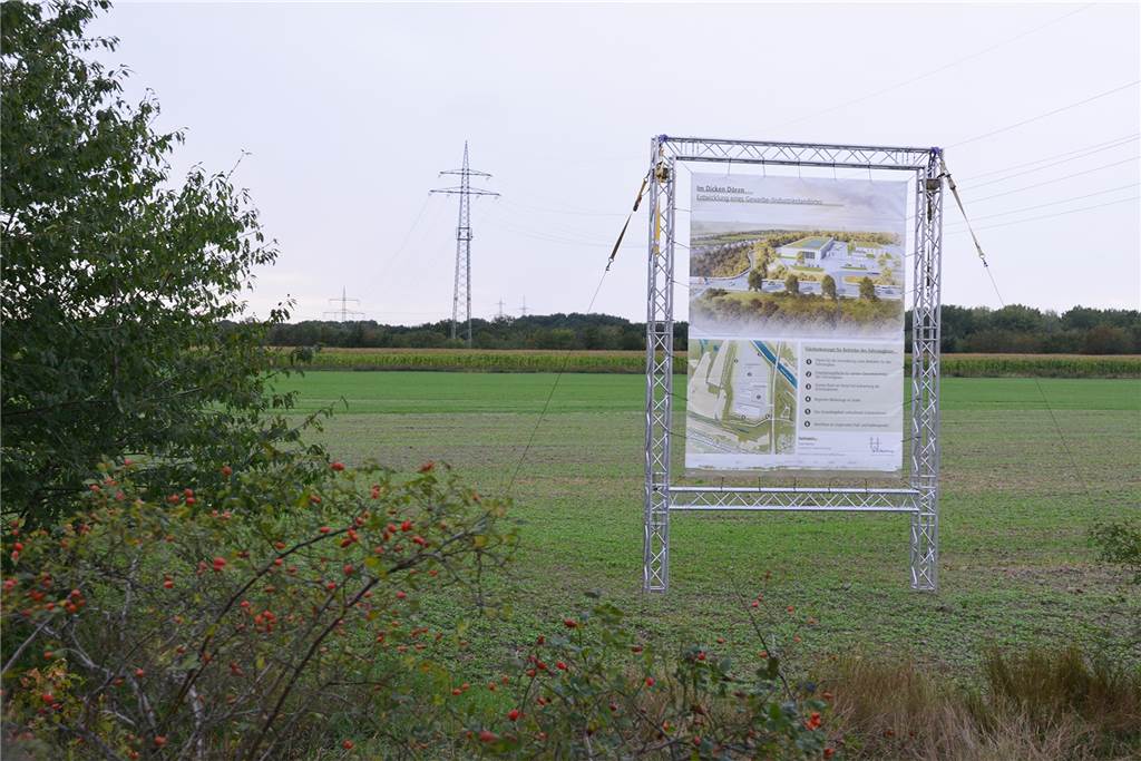 Waltroper Industriegebiet: Hoffnung für die Anwohner in Groppenbruch Elf Hektar groß ist die derzeit landwirtschaftlich genutzte Fläche unweit der Groppenbrucher Wohnhäuser: ein regionaler Grünzug zwischen dem dicht besiedelten Ruhrgebiet und dem Münsterland.
