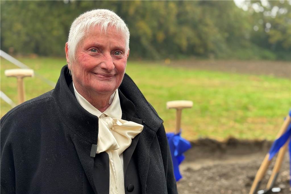 Spatenstich am Kinderhospiz: Hier sterben nicht Lebende, hier leben Sterbende Elisabeth Grümer (77) kämpfte neun Jahre für den Bau des in NRW einzigartigen Kinderhospizes.