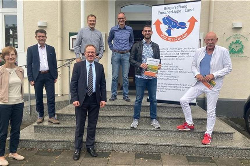 Jetzt geht es um den Neustart nach Corona Elke Beermann, Ralf Jorzik, Christan Lamprecht, Ludger Suttmeyer, Peter Hof zum Berge, Miguel de Freitas und Joe Bausch eröffneten das neue Stiftungs-Projekt.