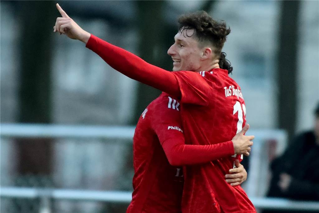 Patrick Helmes beim Oberliga-Debüt gegen Dortmunder Klubs: „Erwarten eine hitzige Stimmung“ Elmin Heric hat eine Siegener Vergangenheit.