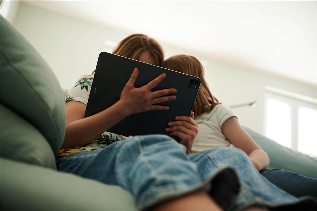 Eltern hatten vor dem OVG Münster geklagt, weil die Schule ihres Kindes die lernplattform „Google Workspace“ nutzte. Sie hatten Datenschutzbedenken.