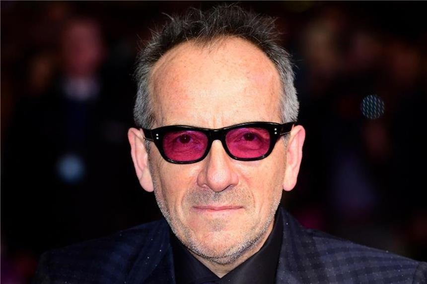 Elvis Costello hat seine Kräfte überschätzt. Foto: Ian West/PA
