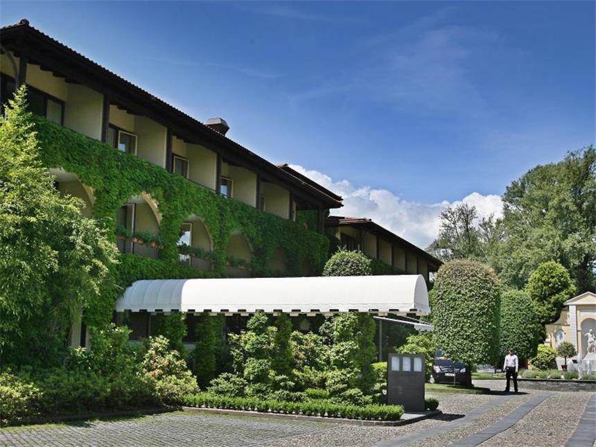 Sportschule bis Luxushotel: Turnier-Quartiere des DFB EM-Quartier 2008: Das Hotel «Giardino» in Ascona. Foto: Oliver Berg