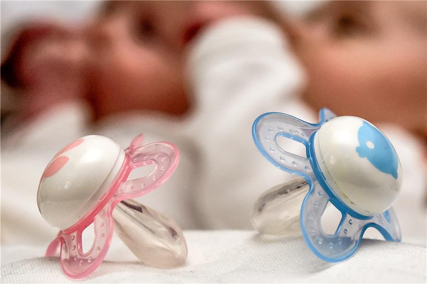 Das sind Dortmunds beliebteste Babynamen 2017 Emilia führt die Liste der beliebtesten Mädchen-Namen an und Ben die Liste der Jungen.