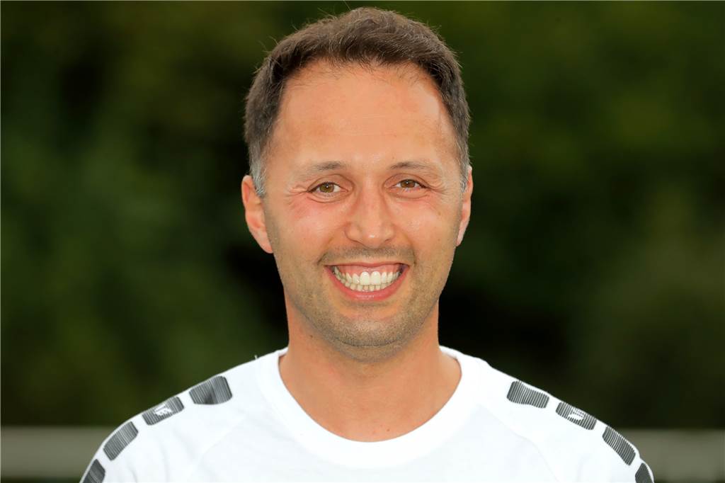 Der ASC holt einen neuen Sportlichen Leiter und bedient sich bei einem Dortmunder Konkurrenten Emre Konya wird Samir Habibovic ab Sommer 2020 als Sportlichen Leiter beim ASC 09 unterstützen.