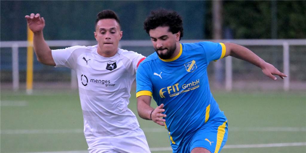 SG Gahmen startet mit „Handballergebnis“ in den Dortmunder Kreispokal gegen die SpVg Berghofen Emre Yildiz (r.) traf gleich vierfach für die SG Gahmen.