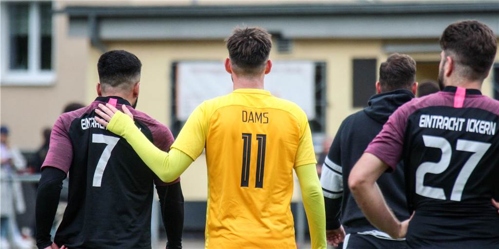 Eintracht Ickern hat weitere Neuzugänge für die Abwehr - ein Ex-Spieler der SG Castrop Enes Caliskan (Rückennummer sieben) hat Eintracht Ickern verlassen. An der Uferstraße hat Trainer Cemal Cicibas bislang neun neue Spieler verpflichtet.