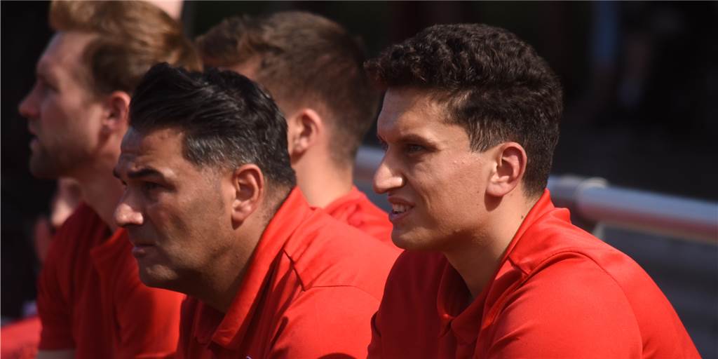 Vor dem Spiel in Sölde: SSV Mühlhausen setzt auf den nächsten Übungsleiter Enes Karaaslan (r.) hier noch im Trainer-Team von Tuncay Sönmez (l.) hat jetzt die Verantwortung beim SSV Mühlhausen.