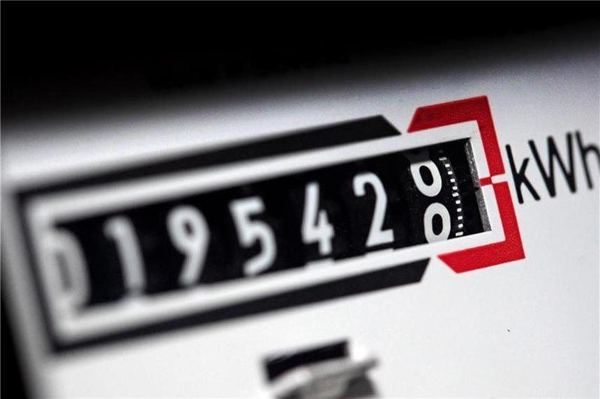 Entgegen einer verbreiteten Wahrnehmung ist der Strompreis seit 2013 recht stabil. Im vergangenen Jahr betrug der Durchschnittspreis 29,86 Cent je Kilowattstunde. Foto: Jan Woitas
