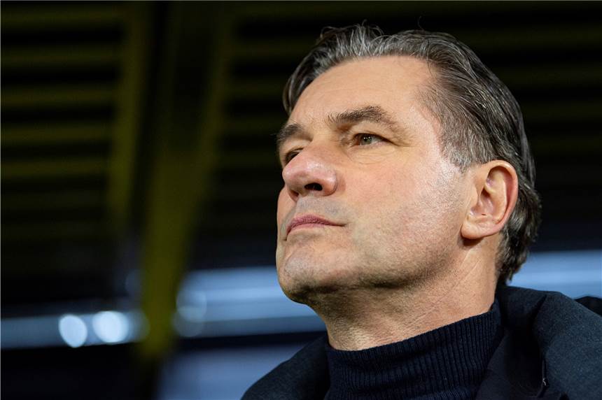 Frust bei BVB-Sportdirektor Zorc nach Aus gegen Paris: „Zu viele Spieler unter Form“ Enttäuscht nach dem 0:2 in Paris: BVB-Sportdirektor Michael Zorc.