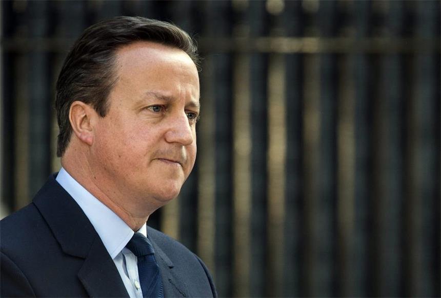 Der politische Glücksspieler hat sich verzockt epa05387157 British Prime Minister David Cameron delivers a speech in response to the result of UK EU Referendum in Downing Street, London, Britain, 24 June 2016. Britons in a referendum on 23 June have voted by a narrow margin to leave the European Union (EU). Media reports on early 24 June indicate that 51.9 per cent voted in favour of leaving the EU while 48.1 per cent voted for remaining in. EPA/WILL OLIVER +++(c) dpa - Bildfunk+++