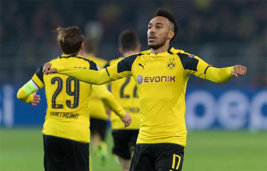 Er trifft und trifft und trifft: Pierre-Emerick Aubameyang traf gegen Benfica dreifach.